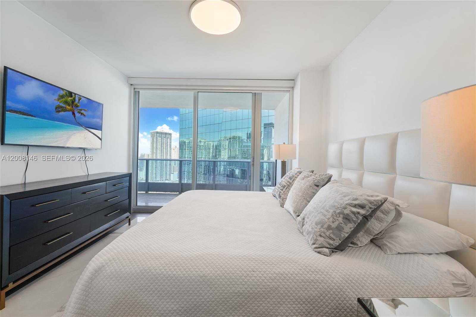 image Epic Residences12