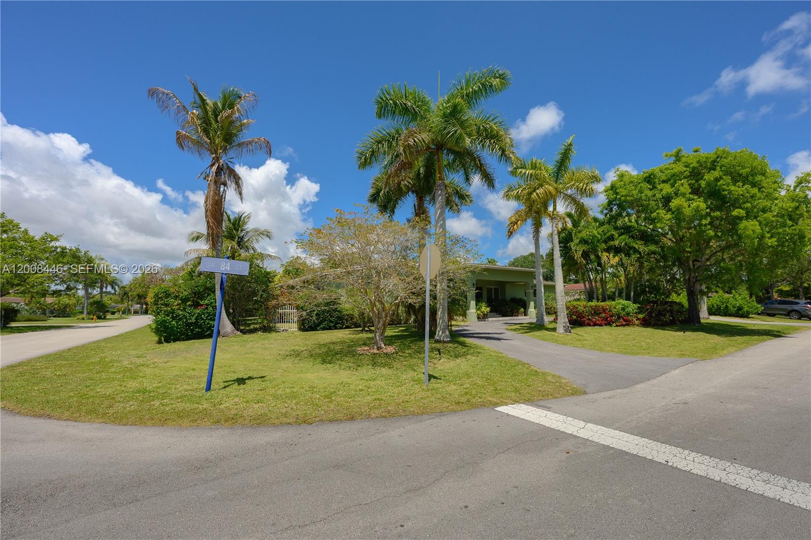 14590 SW 84th Ct Palmetto Bay, FL 33158
