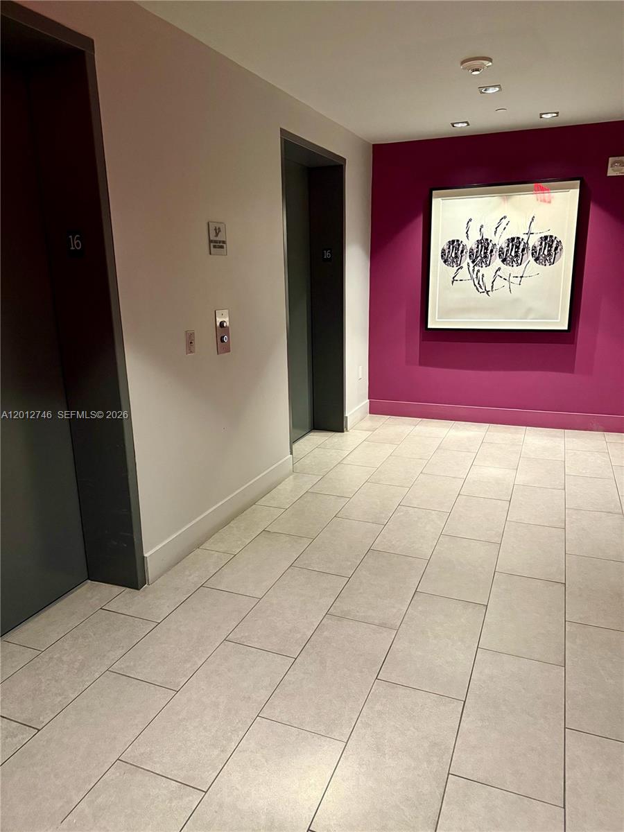 image 500 Brickell West13