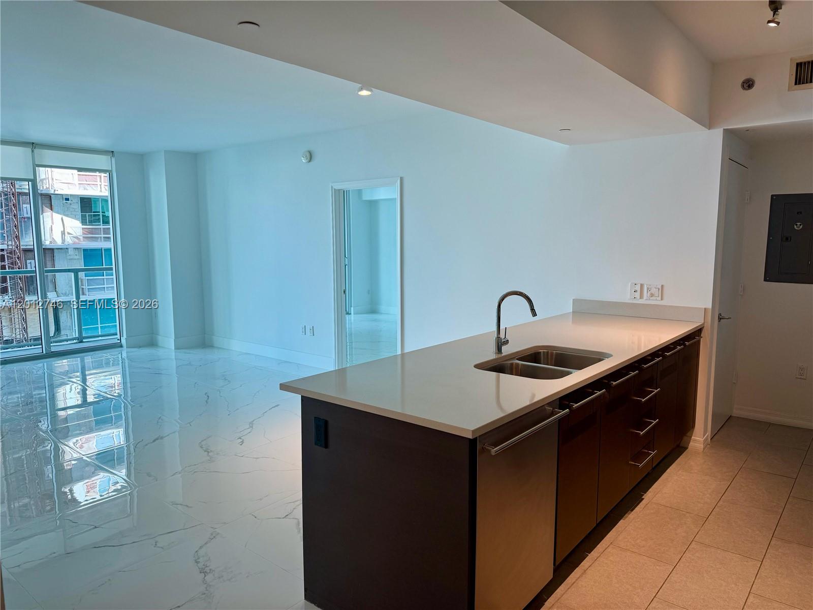 image 500 Brickell West2