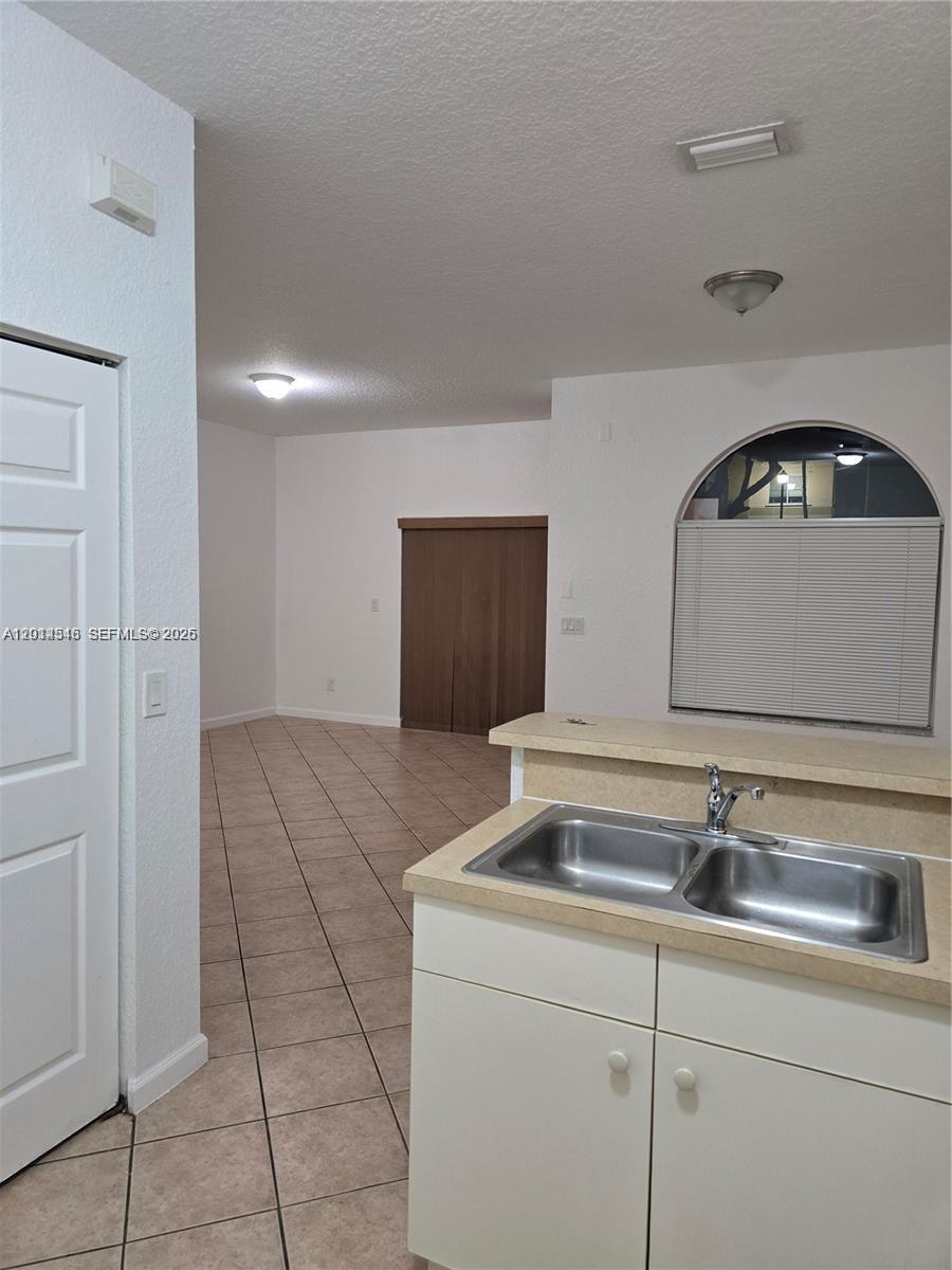 1304 N Santa Catalina Cir #1304 North Lauderdale, FL 33068