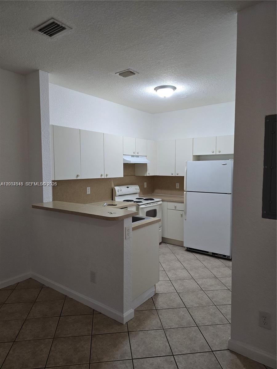 1304 N Santa Catalina Cir #1304 North Lauderdale, FL 33068