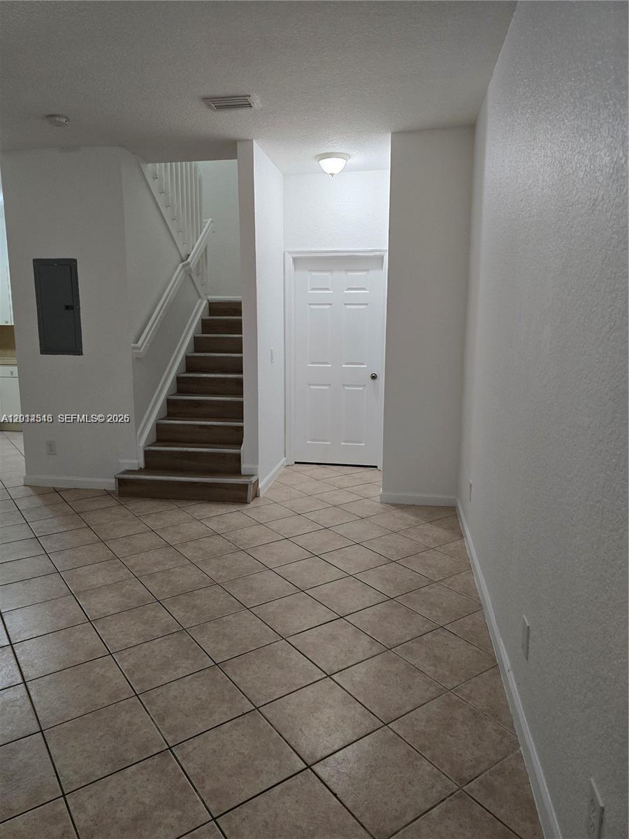 1304 N Santa Catalina Cir #1304 North Lauderdale, FL 33068