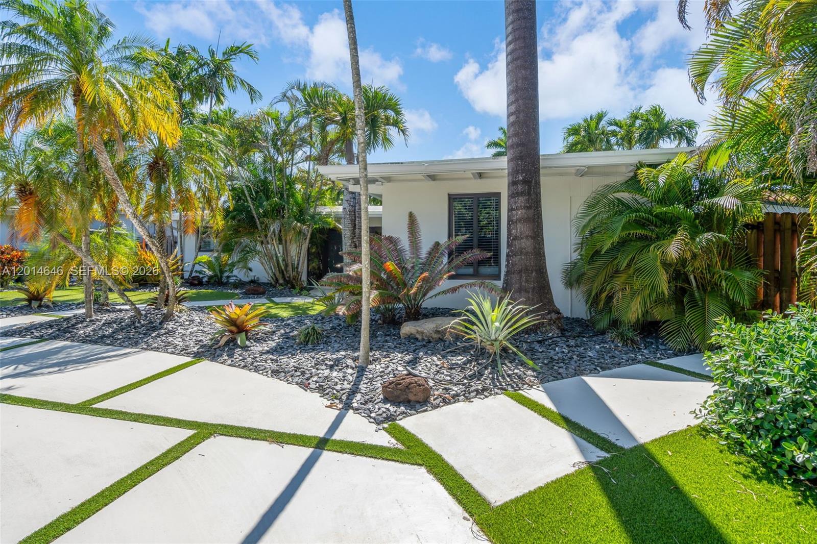 2643 Flamingo Ln Fort Lauderdale, FL 33312