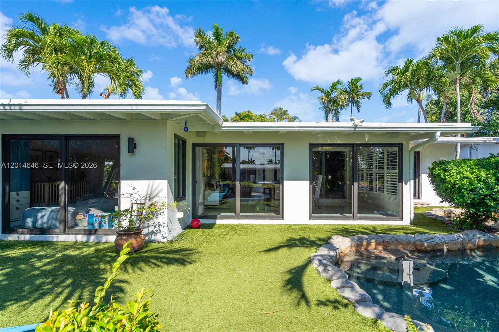 2643 Flamingo Ln Fort Lauderdale, FL 33312