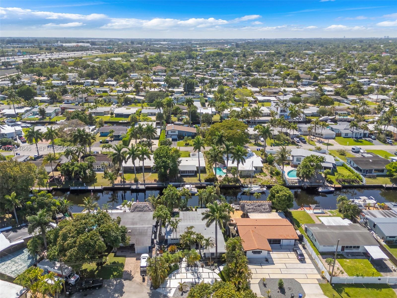 2643 Flamingo Ln Fort Lauderdale, FL 33312