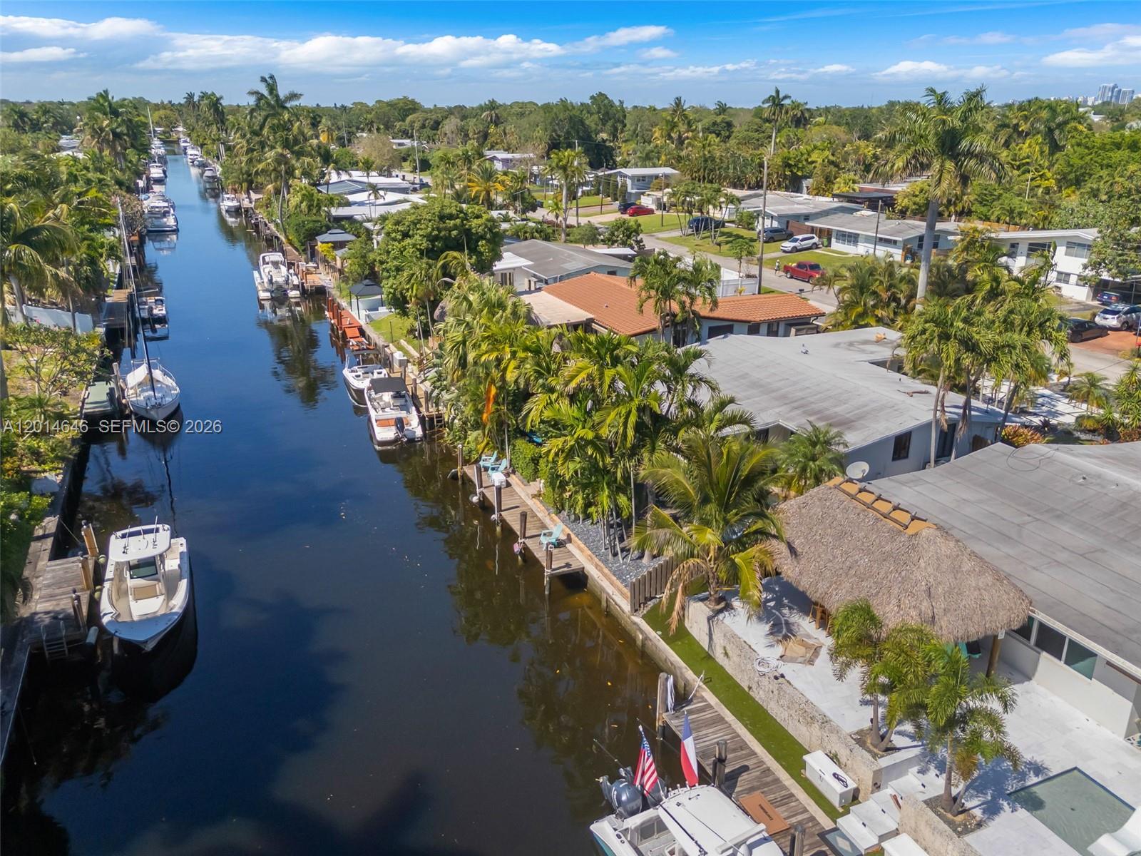 2643 Flamingo Ln Fort Lauderdale, FL 33312