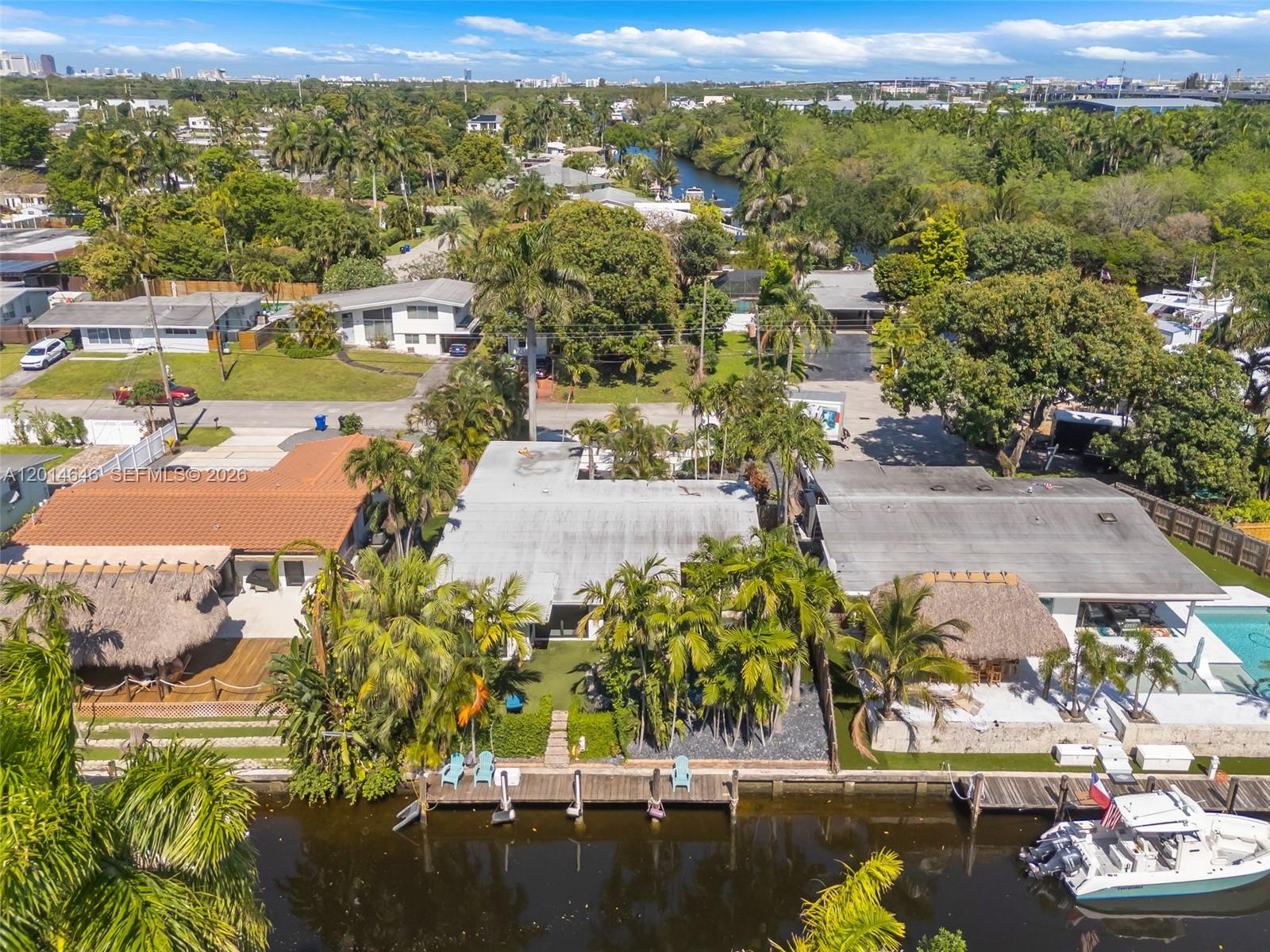 2643 Flamingo Ln Fort Lauderdale, FL 33312