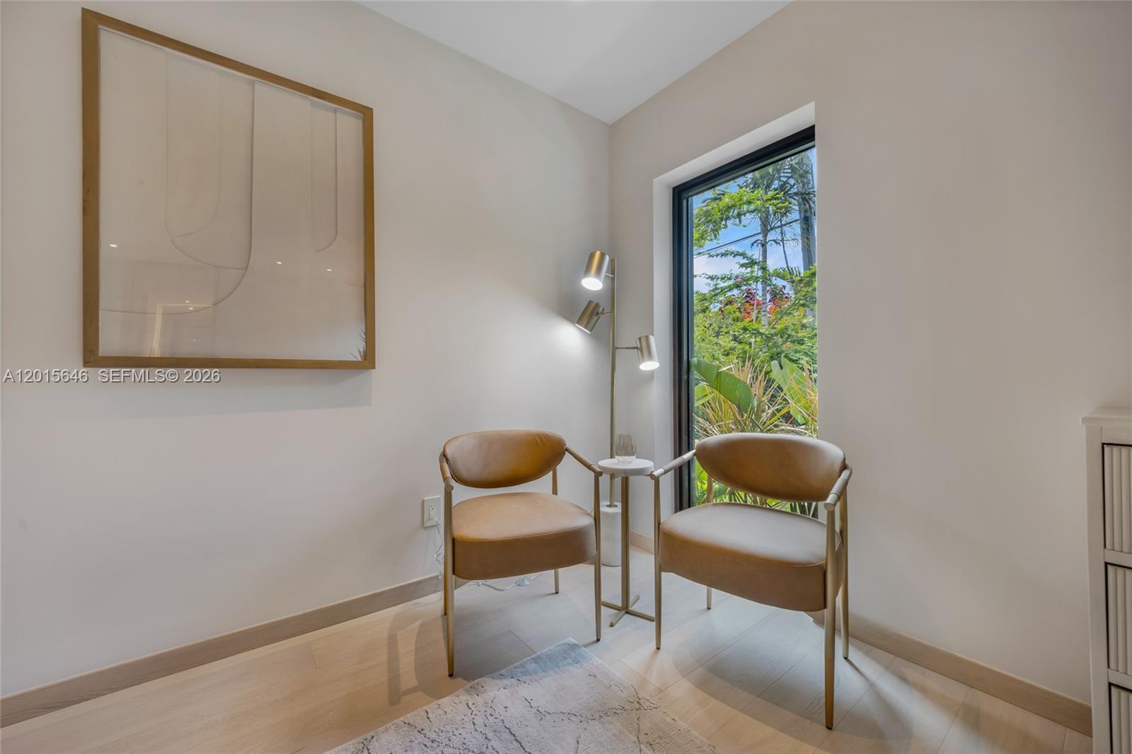 72 W Shore Dr W Miami, FL 33133