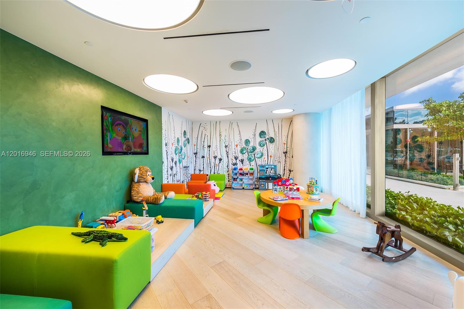 10201 Collins Ave #1806 Bal Harbour, FL 33154
