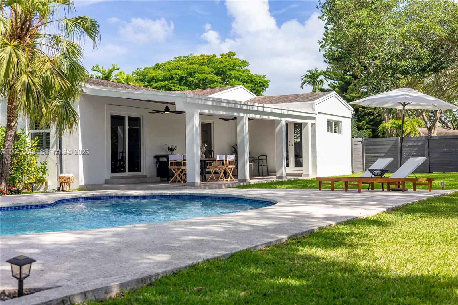 7000 SW 59th St Miami, FL 33143