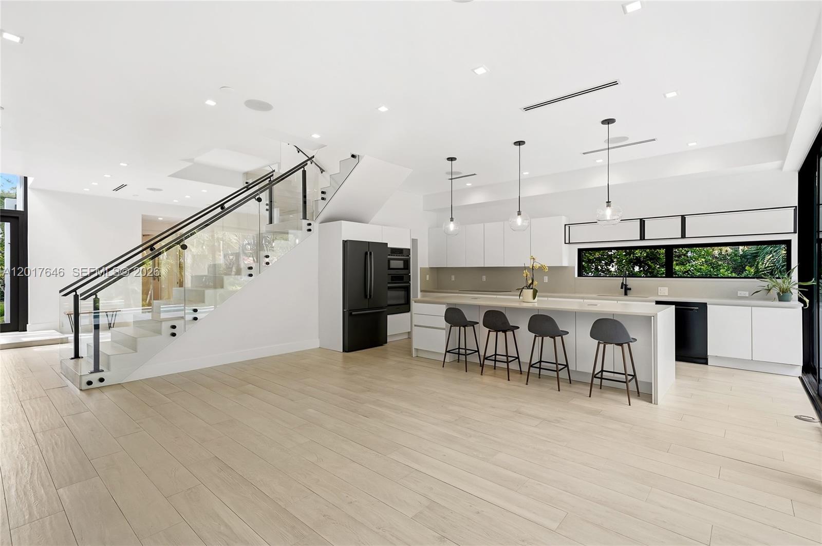 1311 Bay Dr Miami Beach, FL 33141