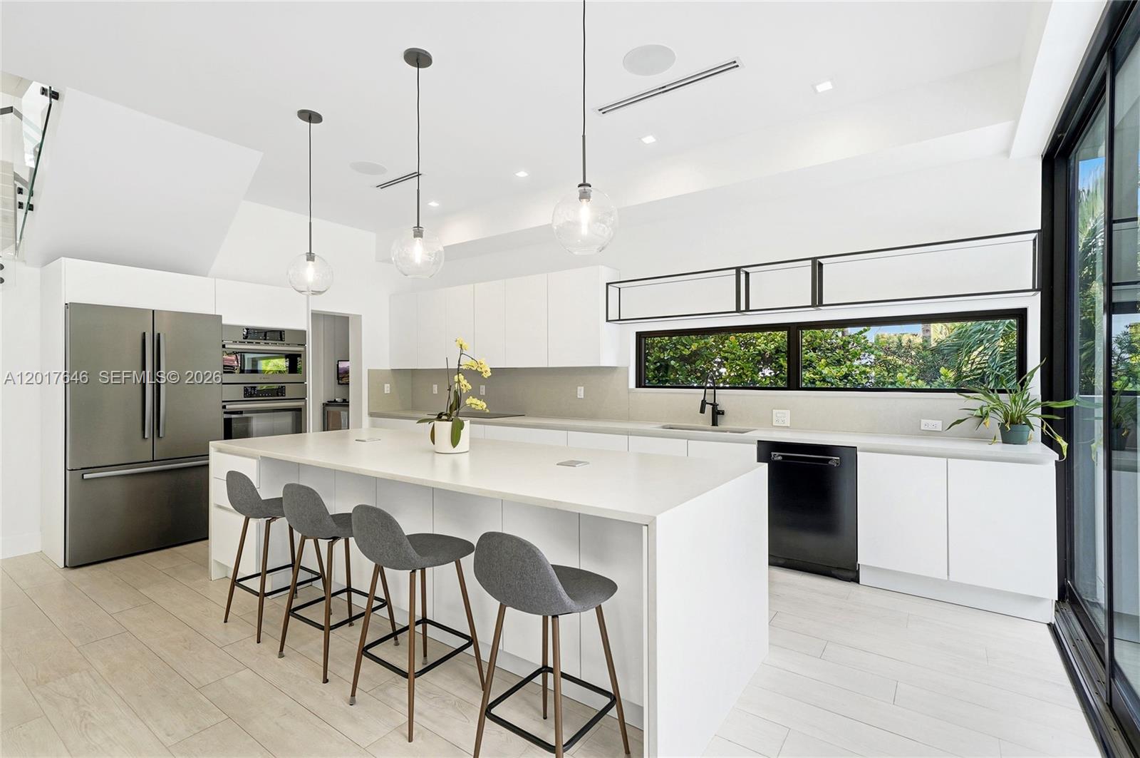 1311 Bay Dr Miami Beach, FL 33141