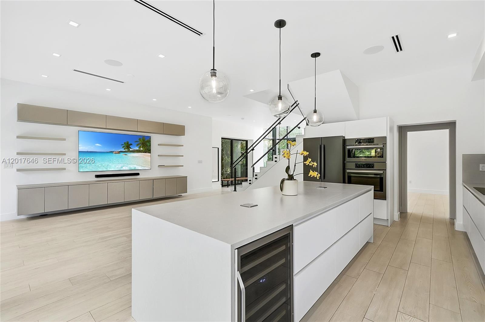 1311 Bay Dr Miami Beach, FL 33141