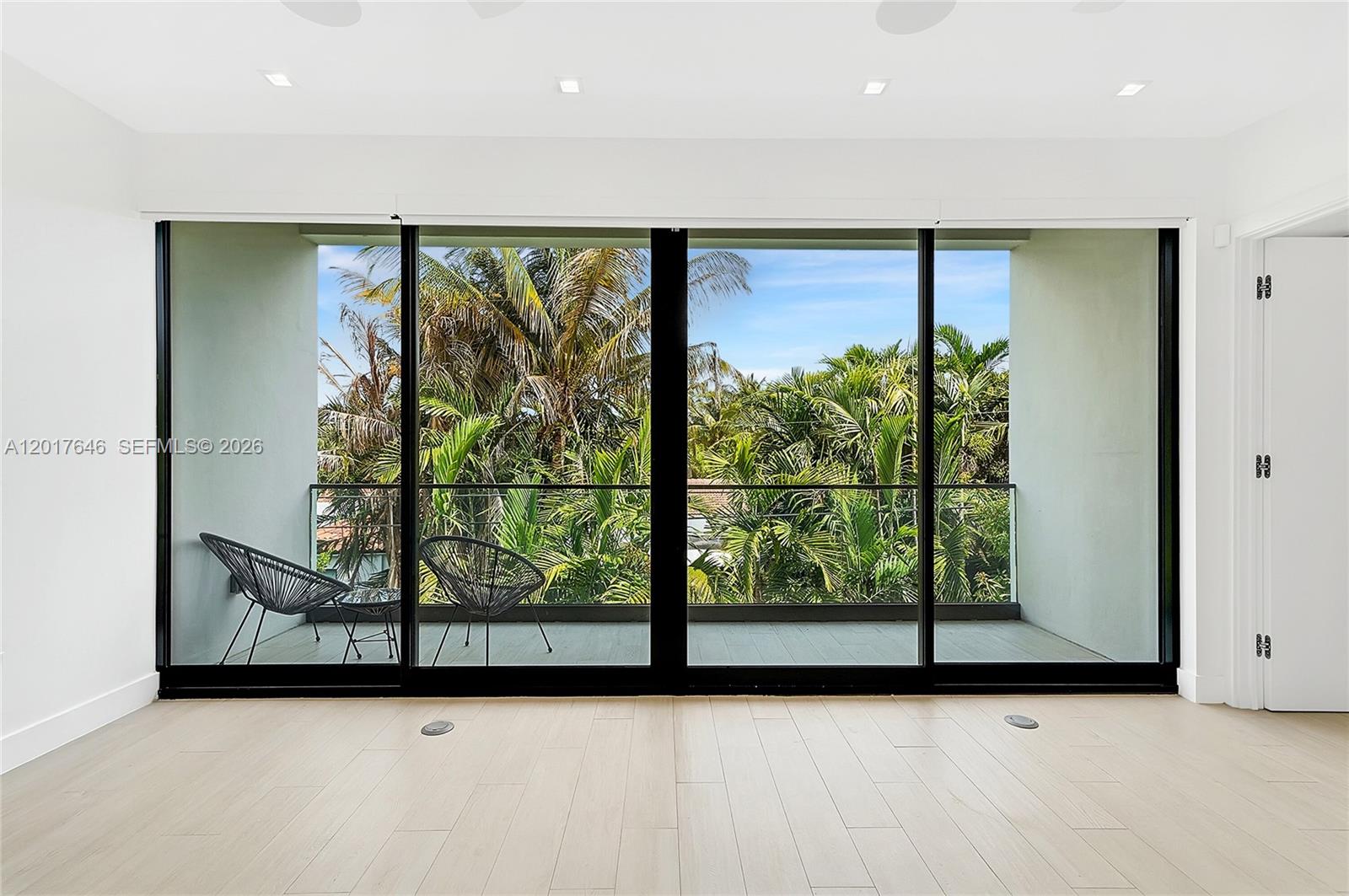 1311 Bay Dr Miami Beach, FL 33141