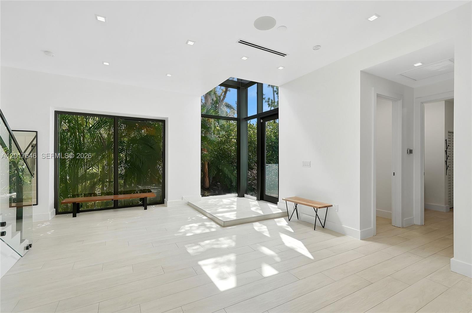 1311 Bay Dr Miami Beach, FL 33141