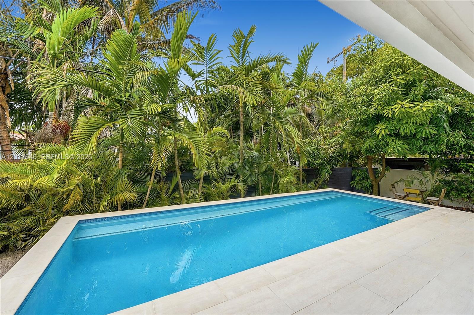 1311 Bay Dr Miami Beach, FL 33141