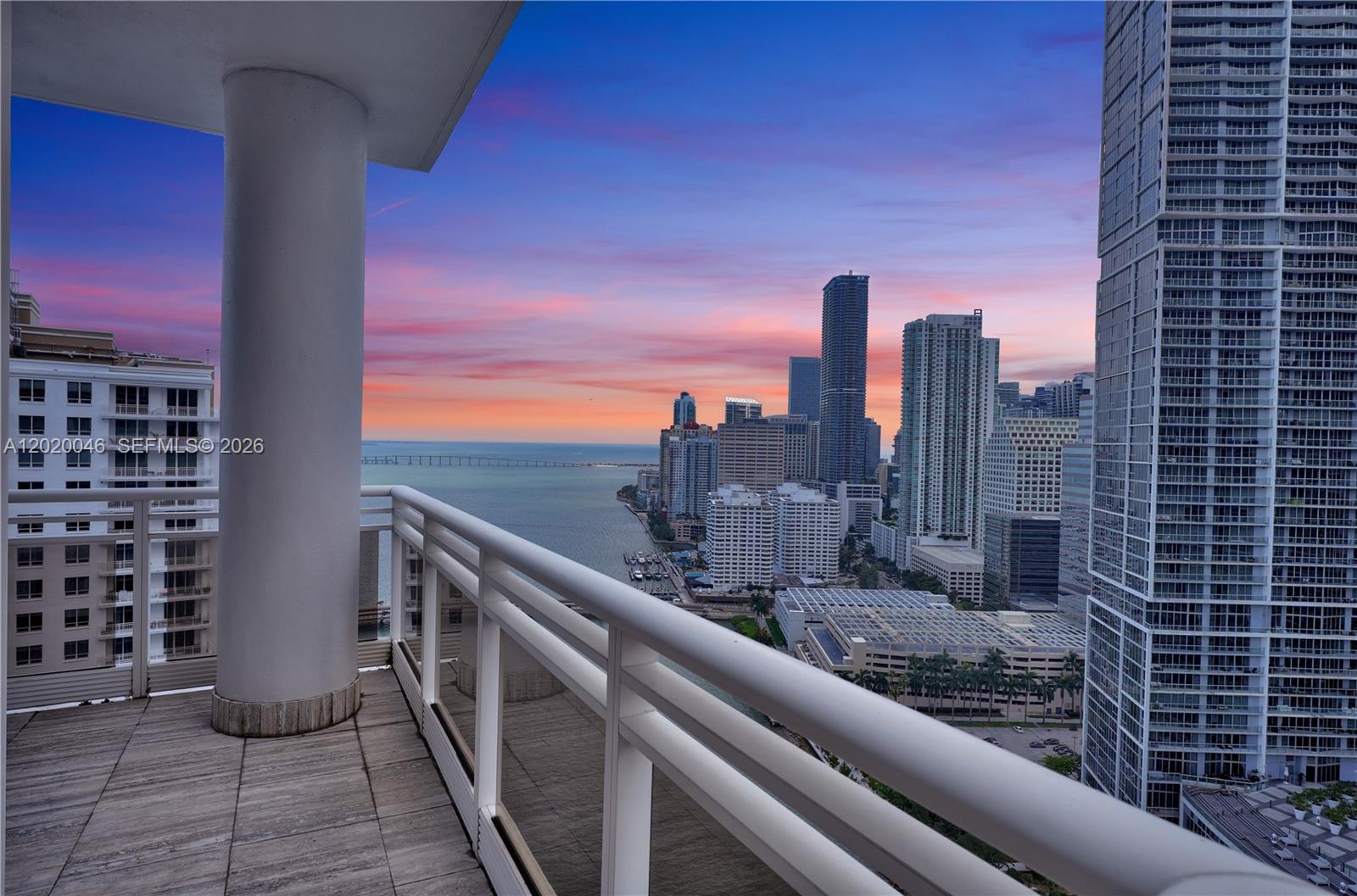 901 Brickell Key Blvd #3204 Miami, FL 33131