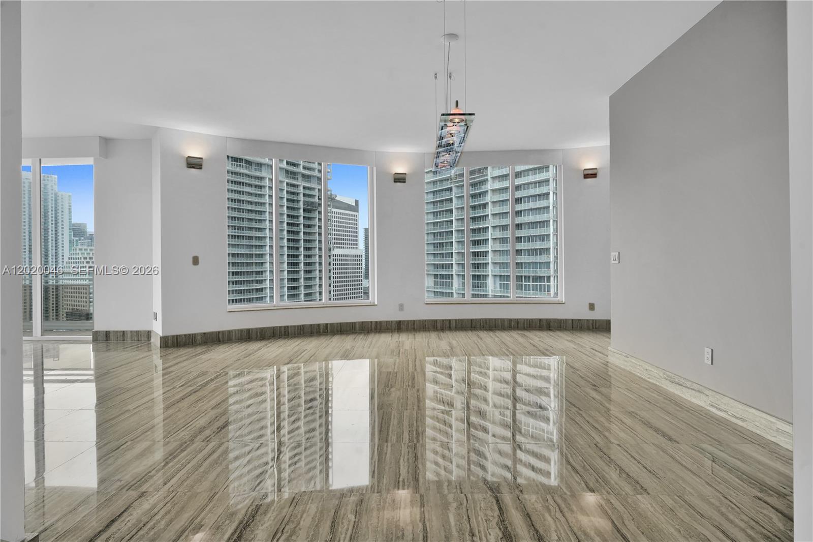 901 Brickell Key Blvd #3204 Miami, FL 33131