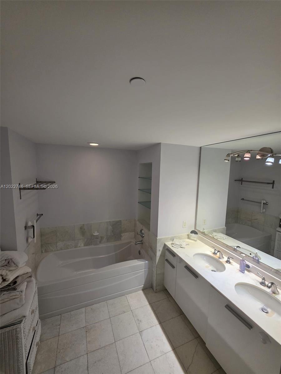 image 1060 Brickell - 106024