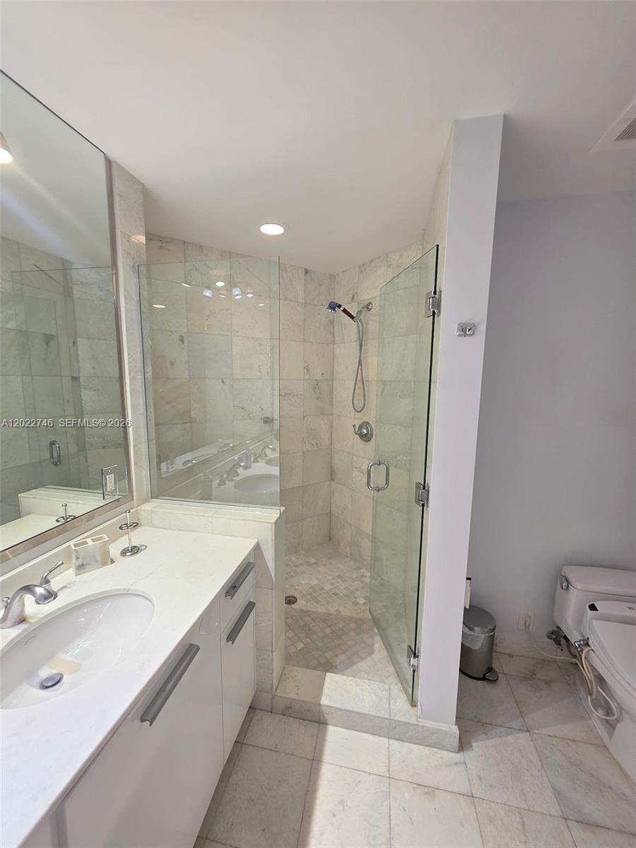 image 1060 Brickell - 106025