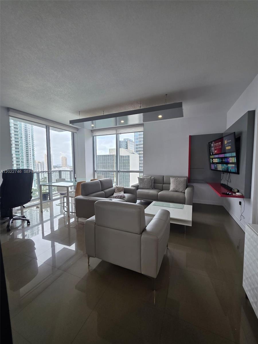 image 1060 Brickell - 106030