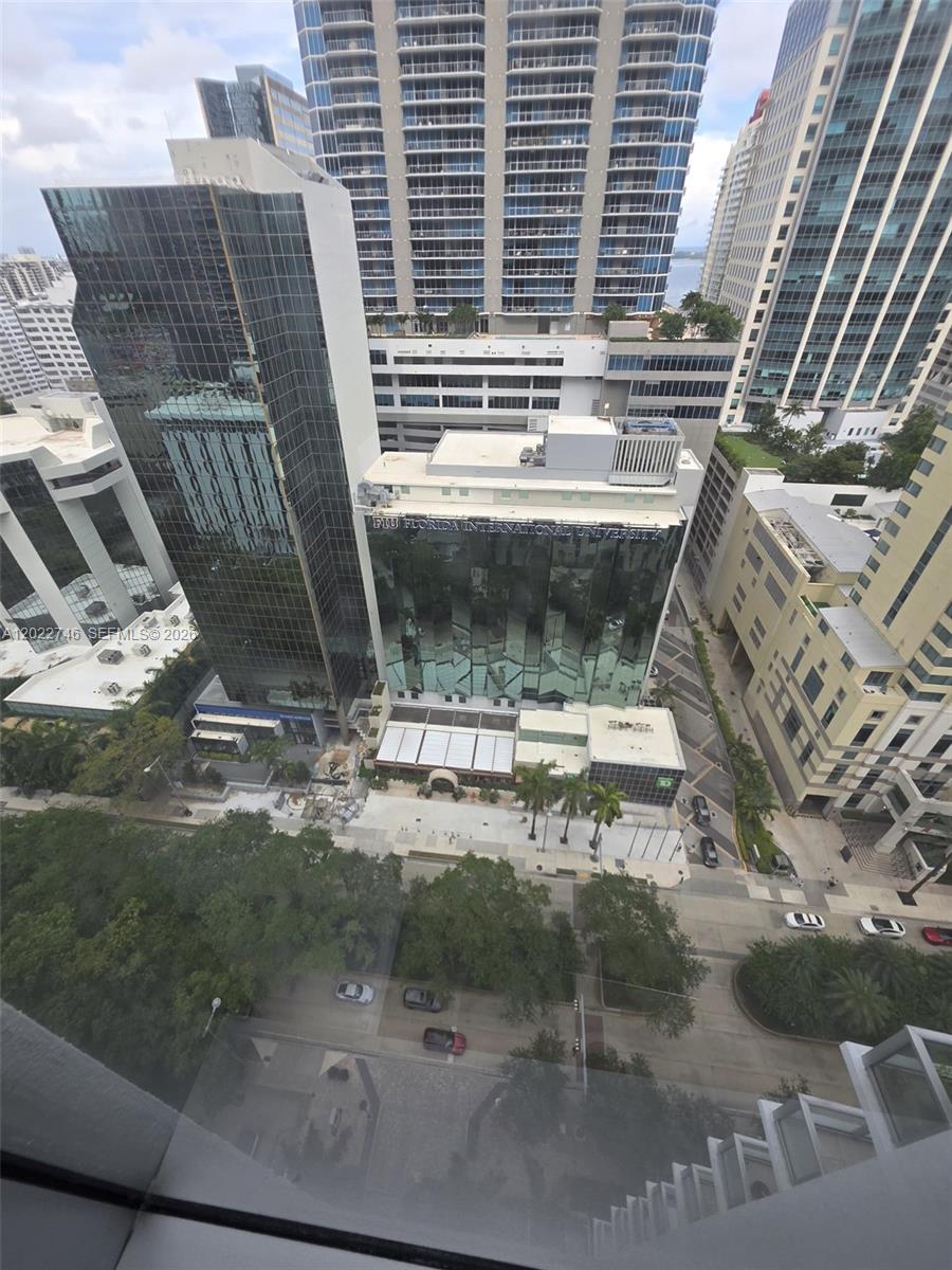 image 1060 Brickell - 106033