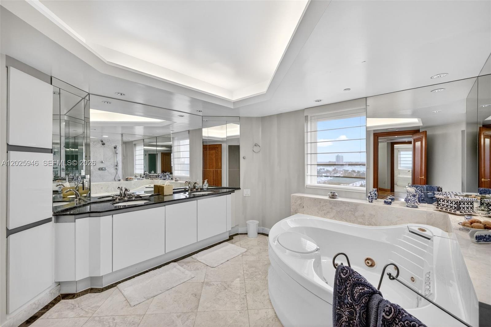 2600 Island Blvd #1202 Aventura, FL 33160