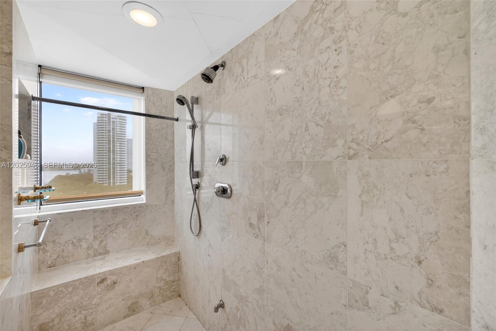 2600 Island Blvd #1202 Aventura, FL 33160