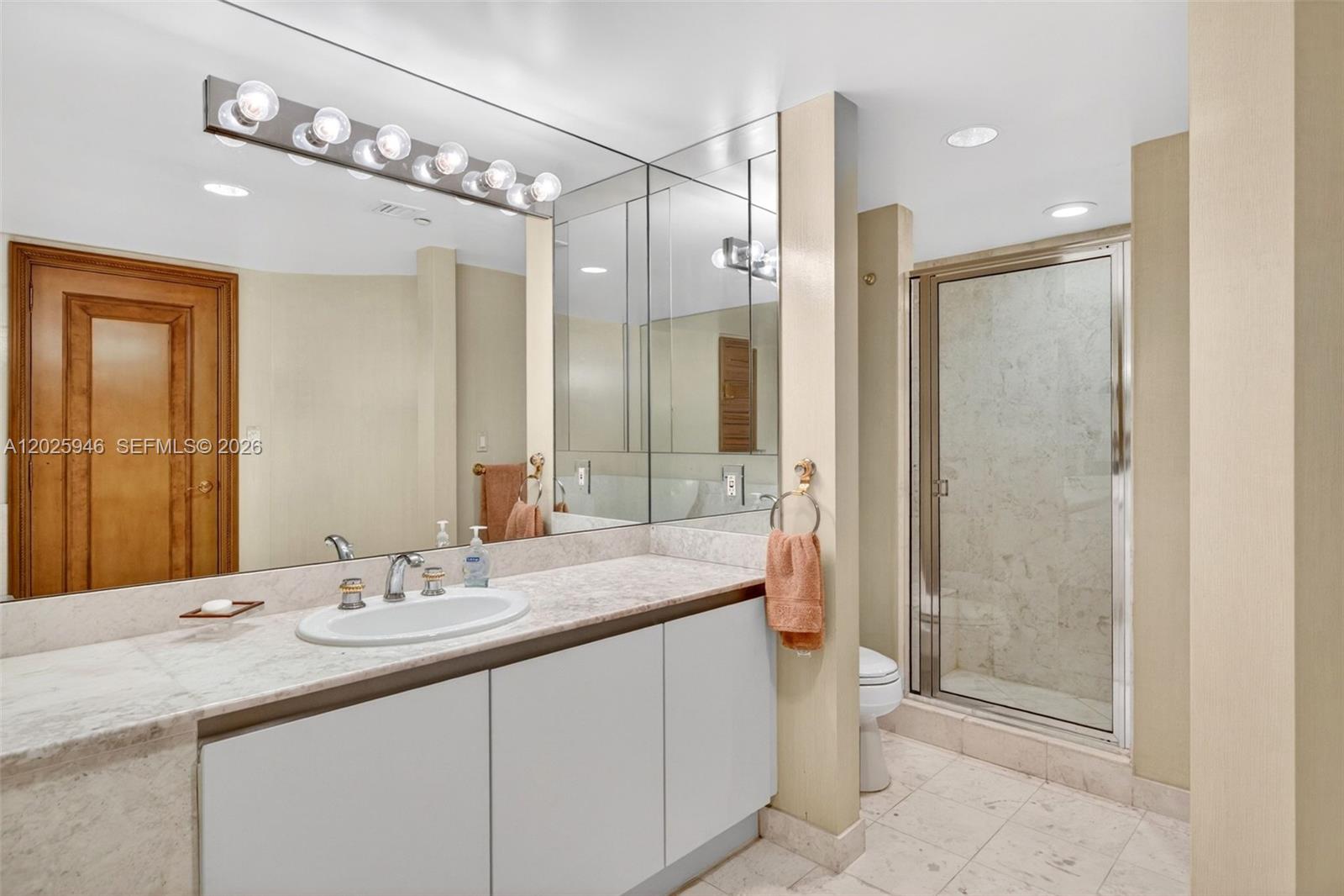 2600 Island Blvd #1202 Aventura, FL 33160
