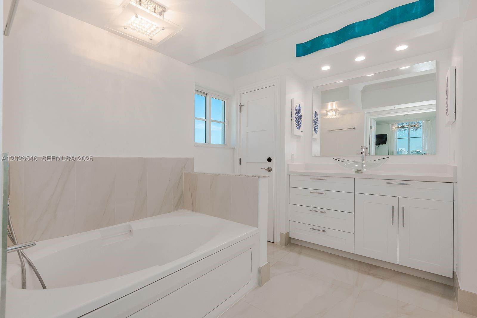 3020 NE 32nd Ave #1401 Fort Lauderdale, FL 33308