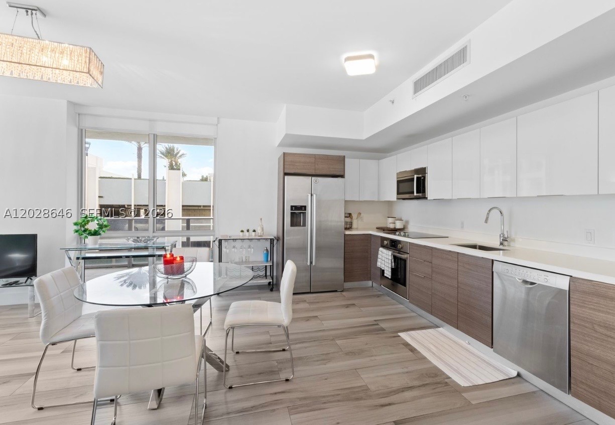image Brickell Ten11