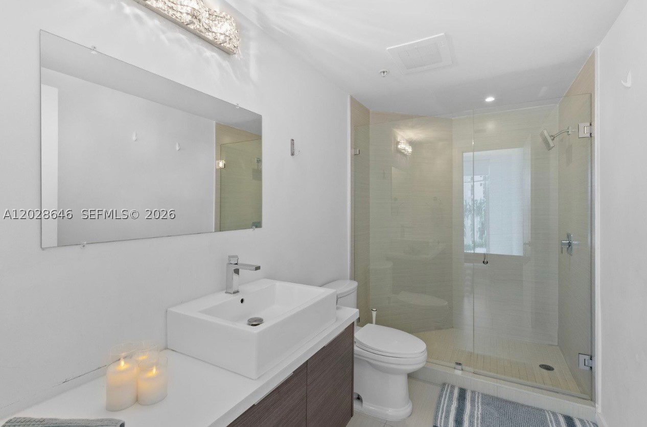 image Brickell Ten14