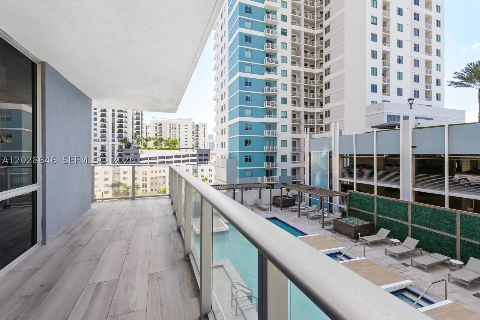 image Brickell Ten22