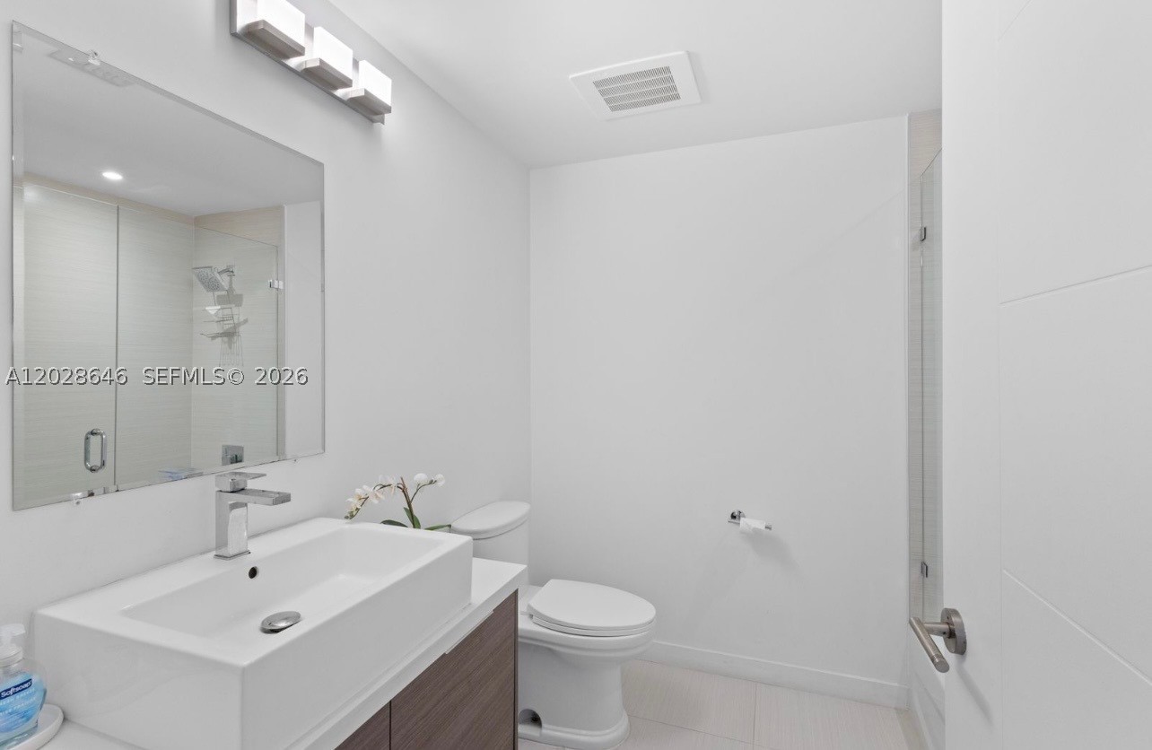 image Brickell Ten7