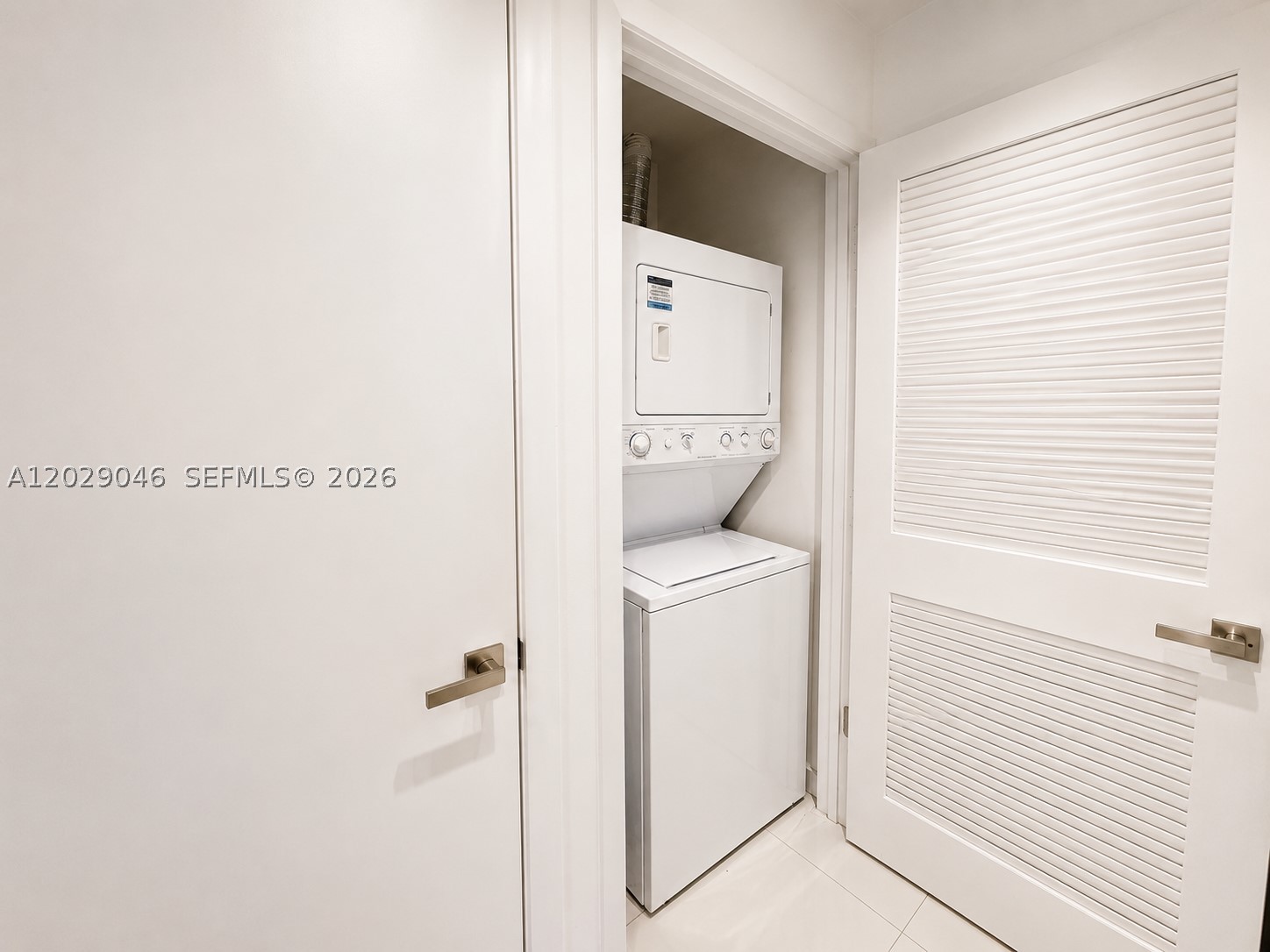 image Paramount Bay18