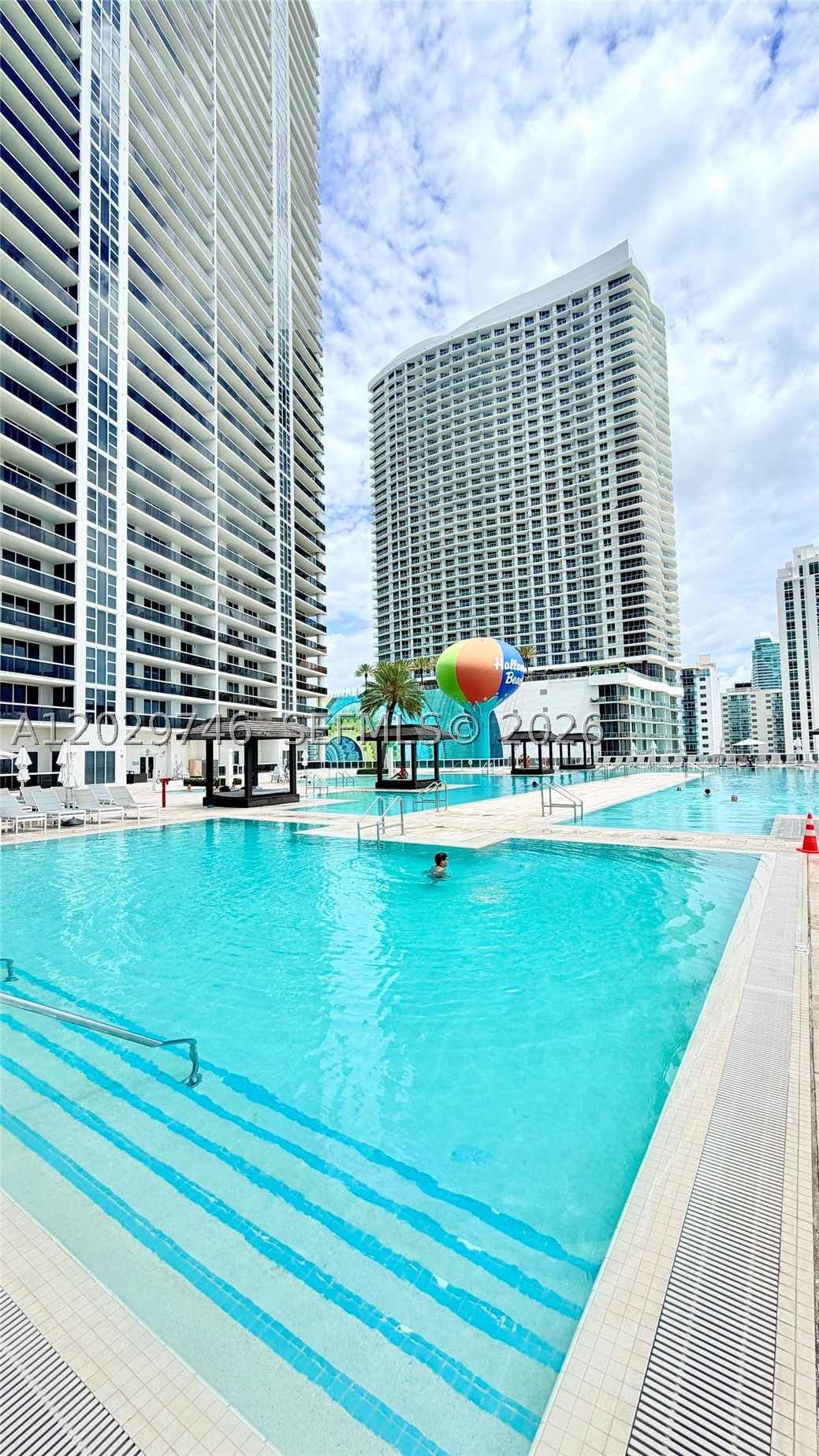 image Beach Club 20