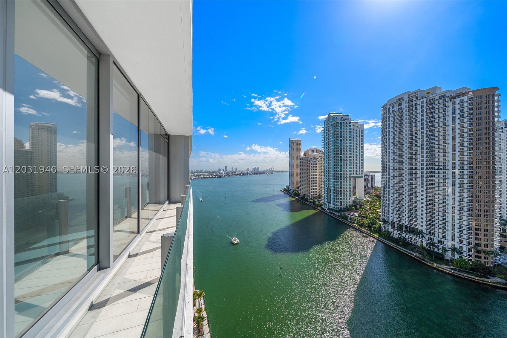 300 Biscayne Blvd Way #1904C Miami, FL 33131