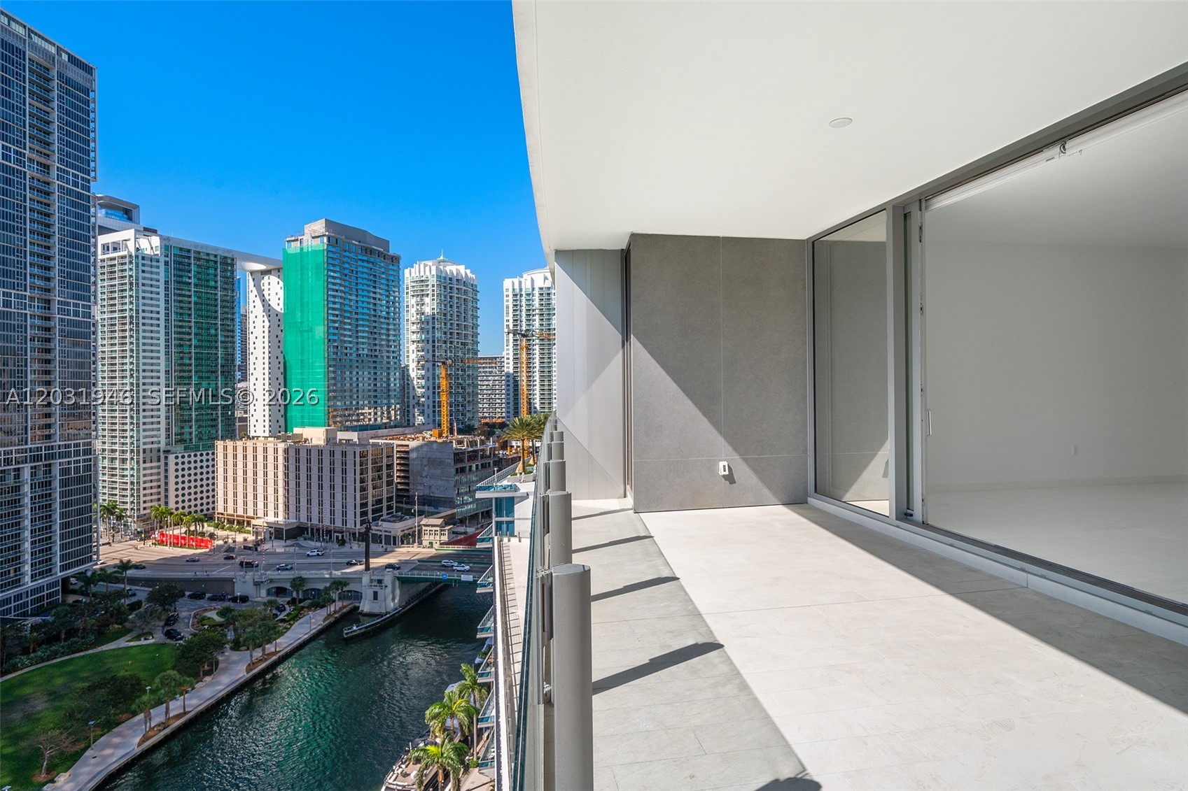 300 Biscayne Blvd Way #1904C Miami, FL 33131