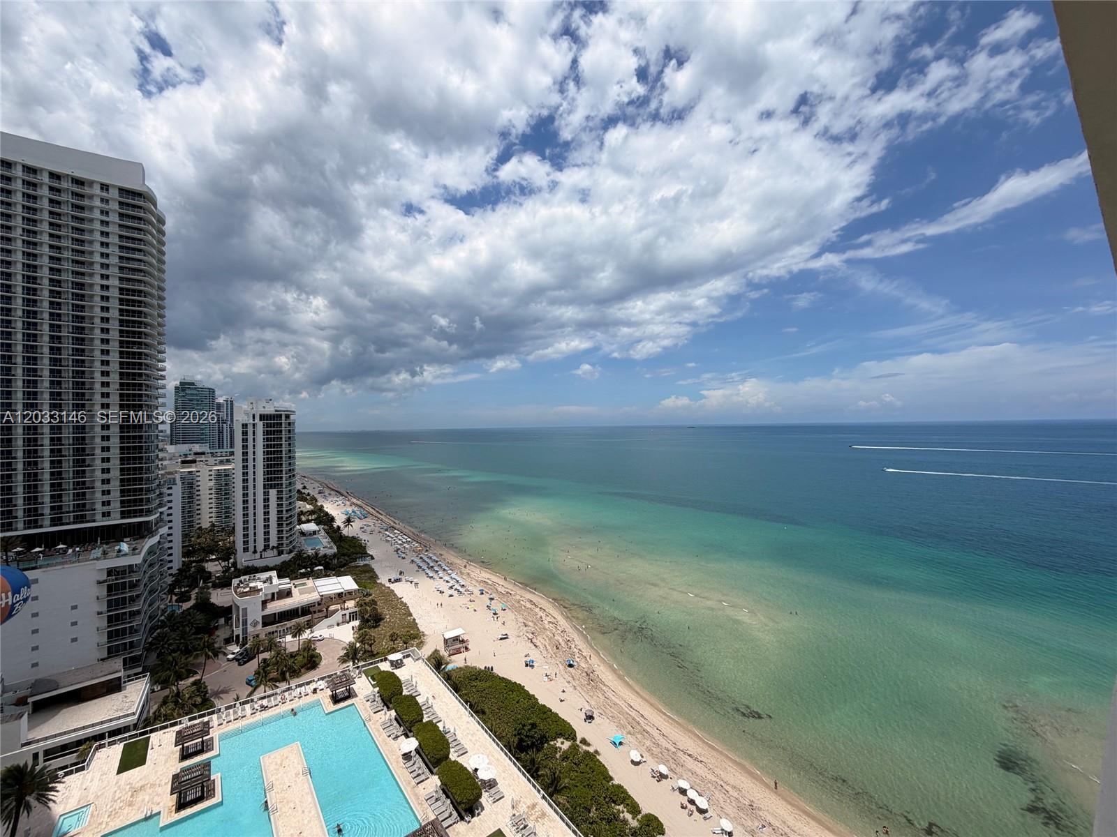 image Beach Club 20