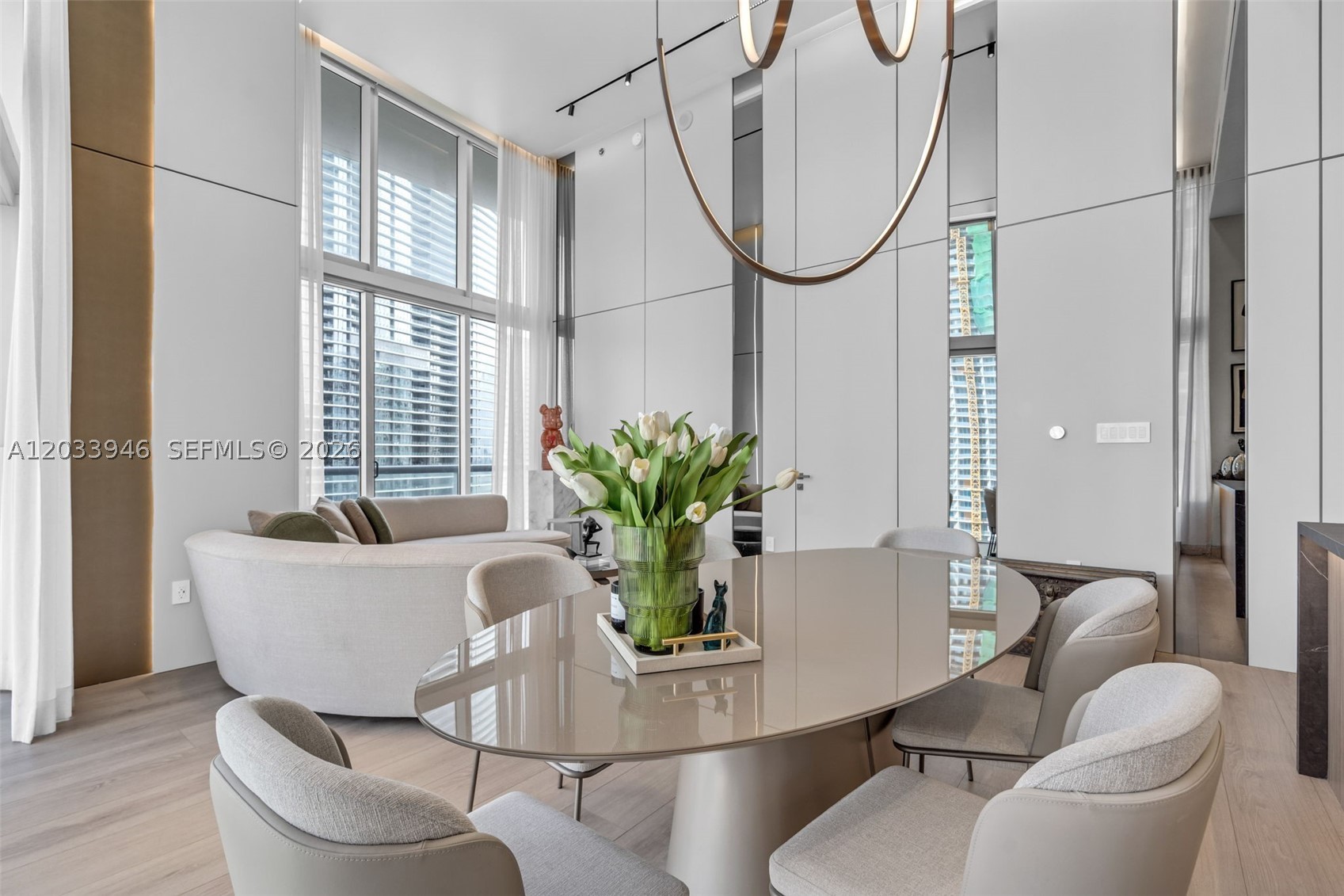 475 Brickell Ave #2215 Miami, FL 33131
