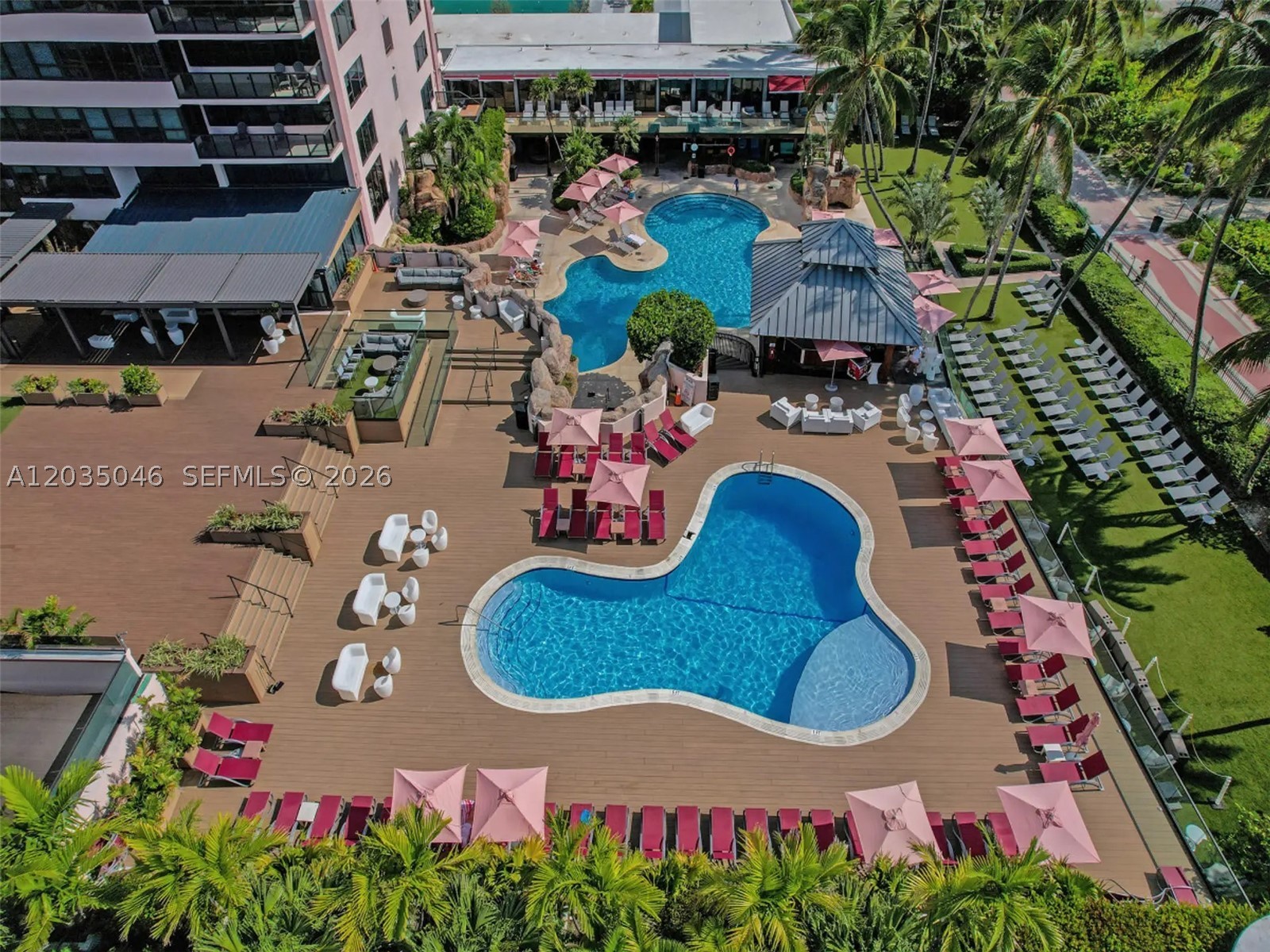 5225 Collins Ave #1606 Miami Beach, FL 33140