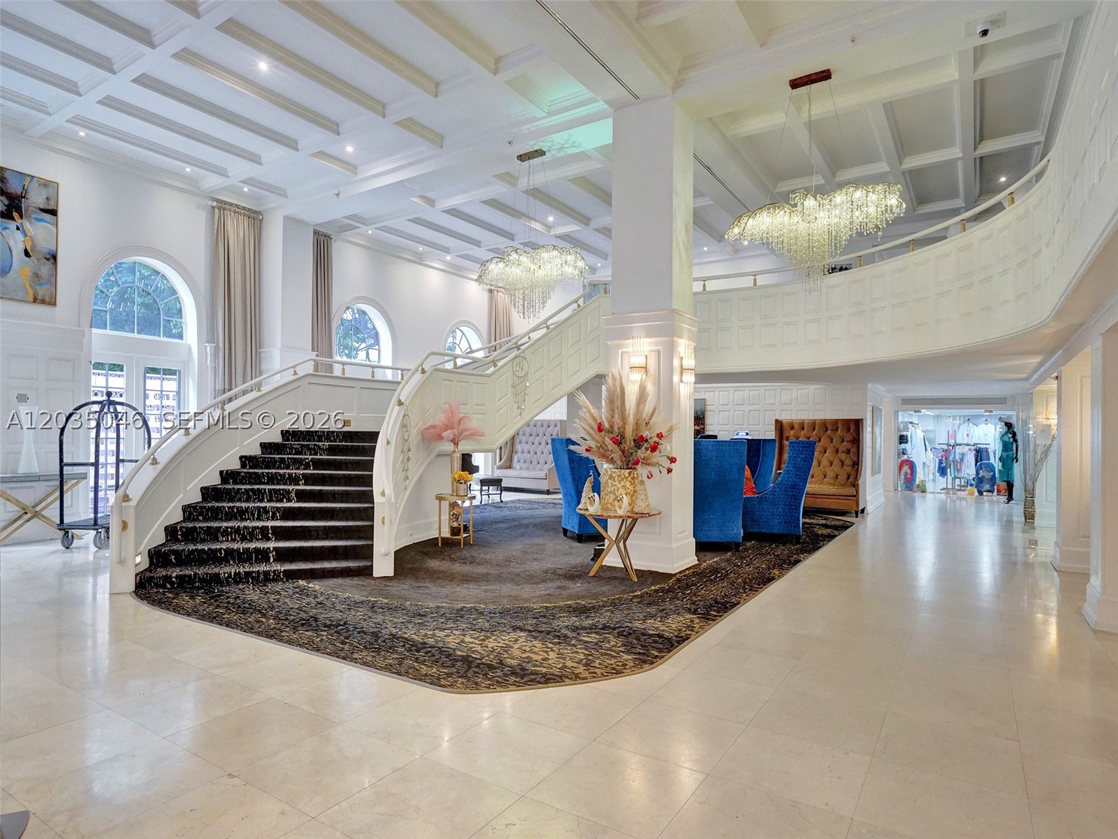 5225 Collins Ave #1606 Miami Beach, FL 33140