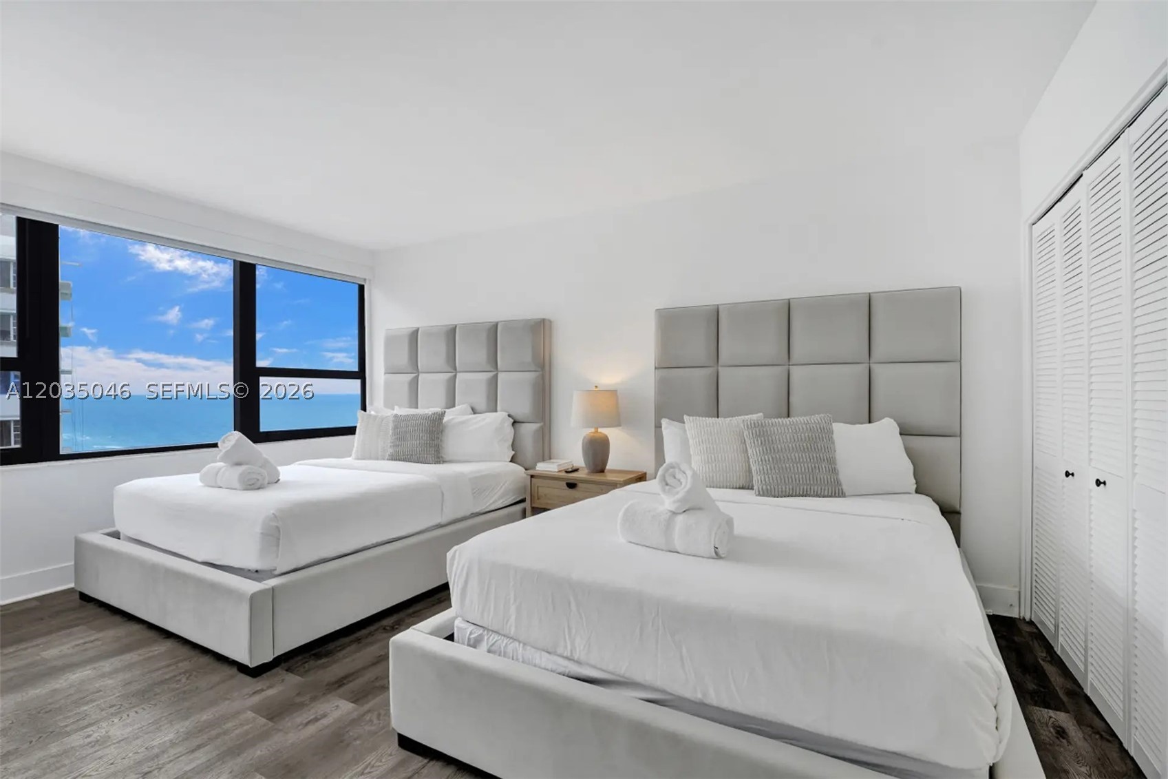 5225 Collins Ave #1606 Miami Beach, FL 33140