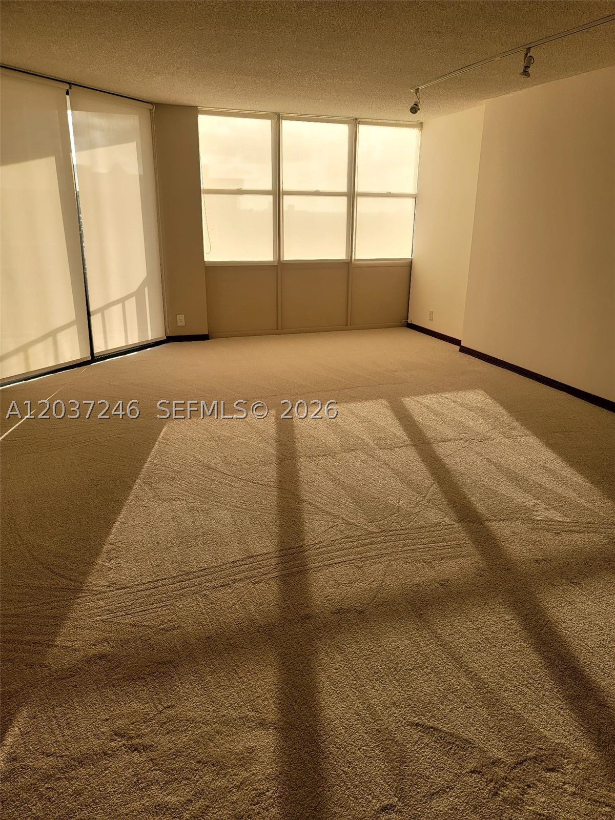 image Brickell Place II10