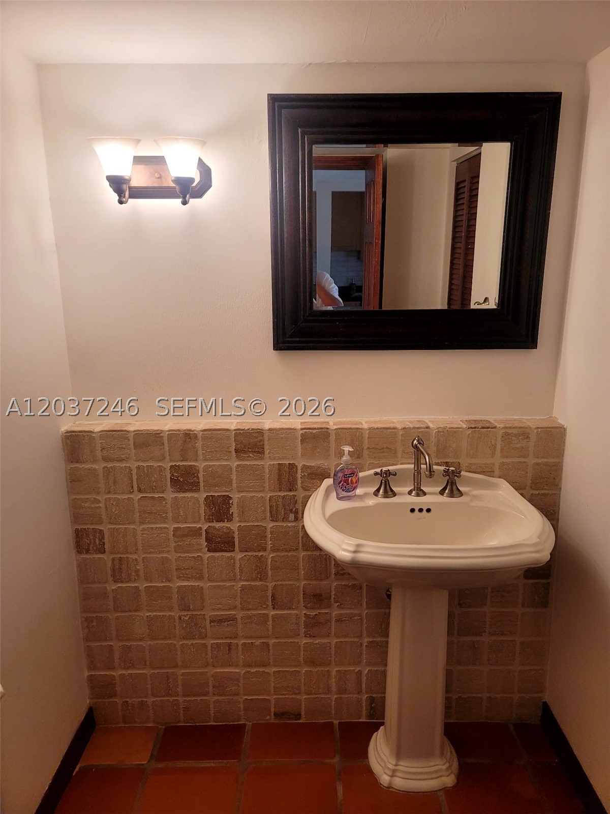 image Brickell Place II12