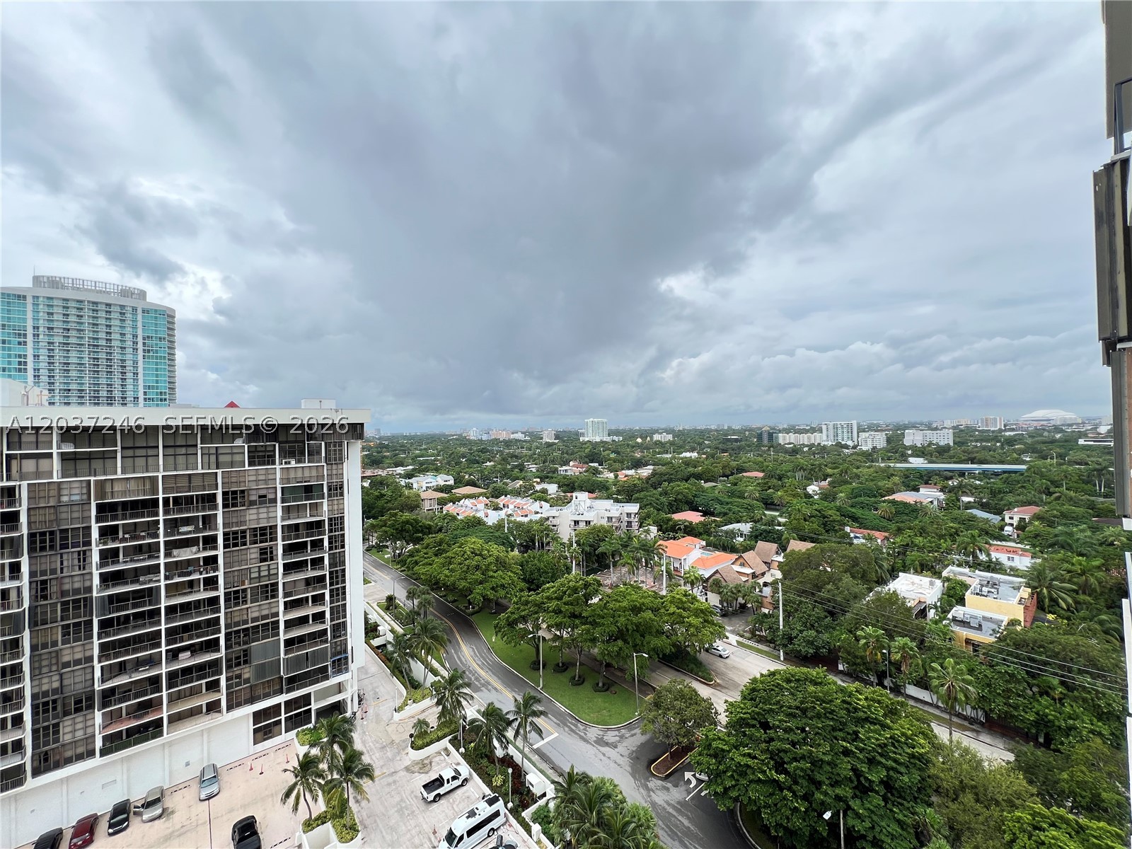image Brickell Place II6