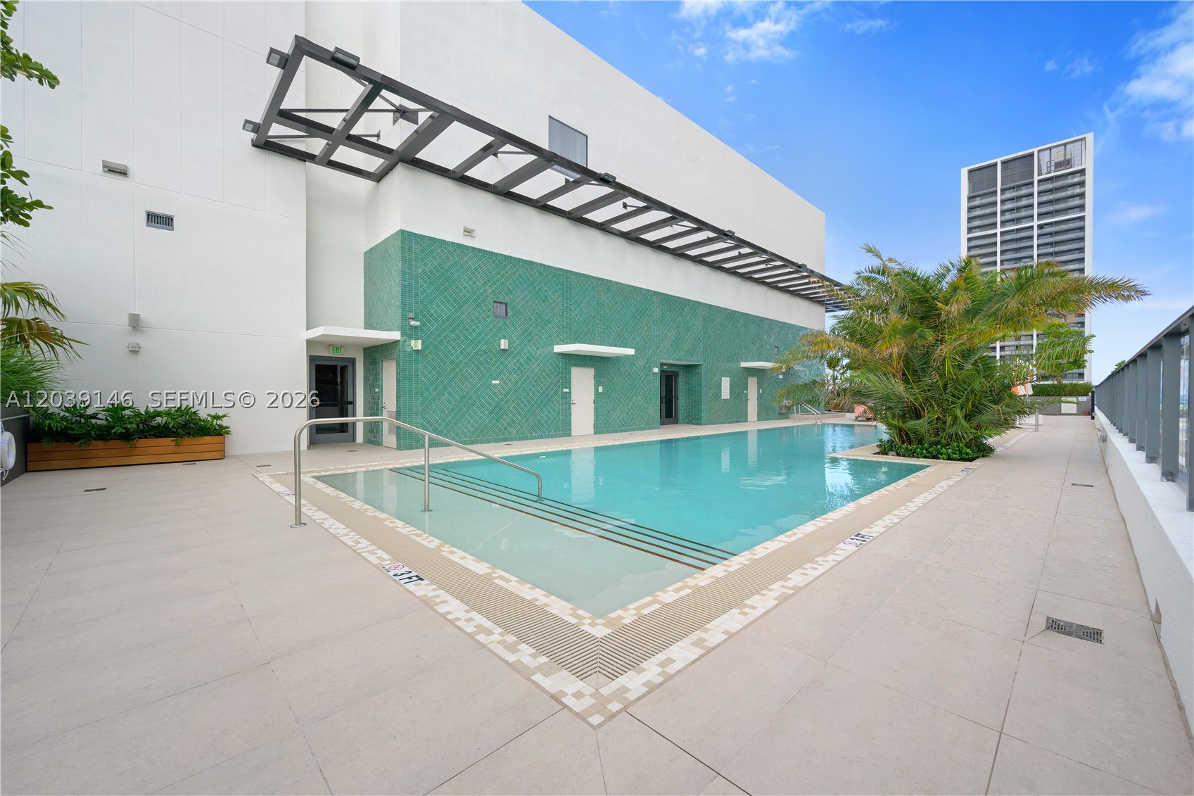 image The Crosby Miami Worldcenter12