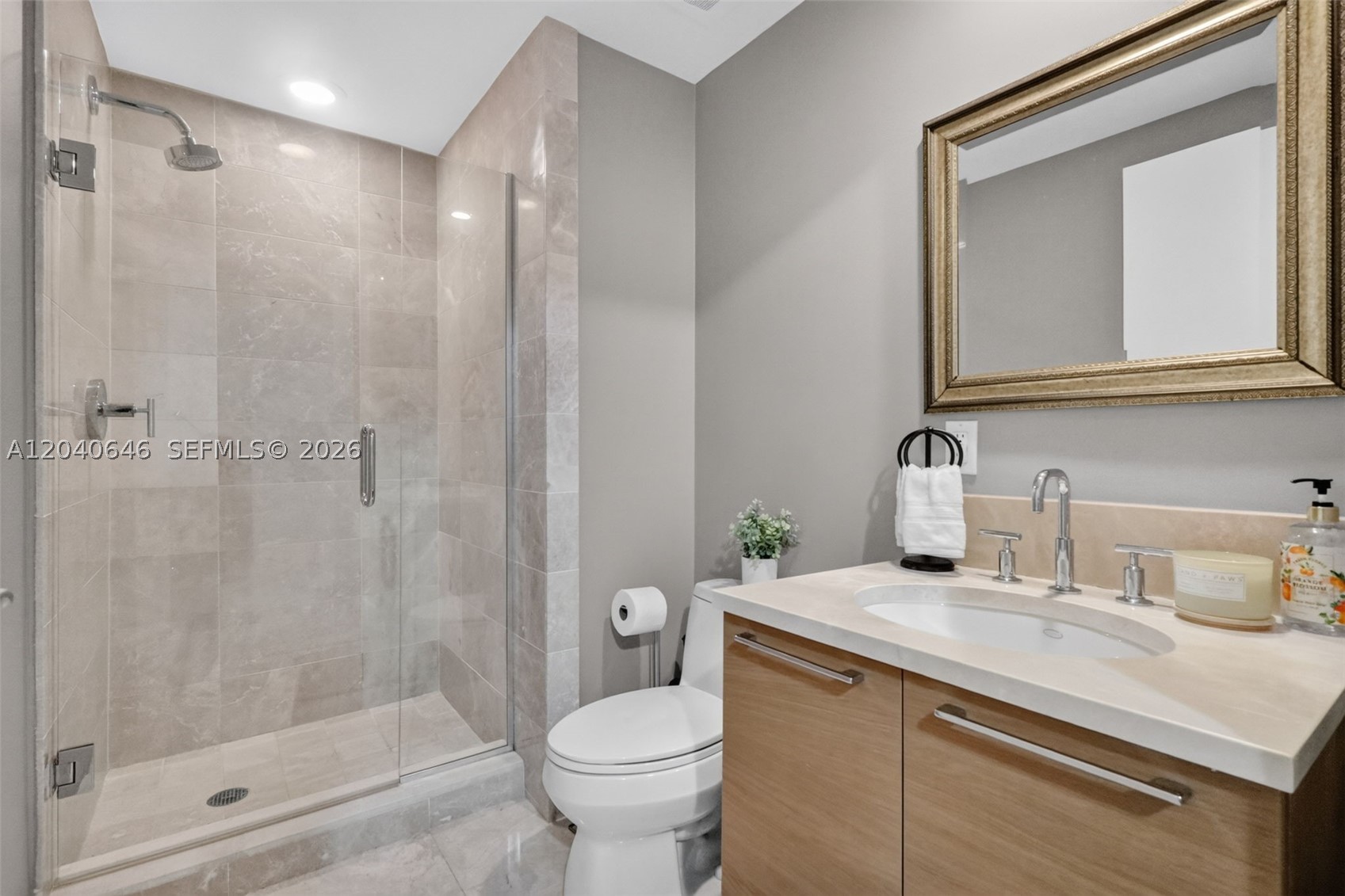 17001 Collins Ave #3402 Sunny Isles Beach, FL 33160