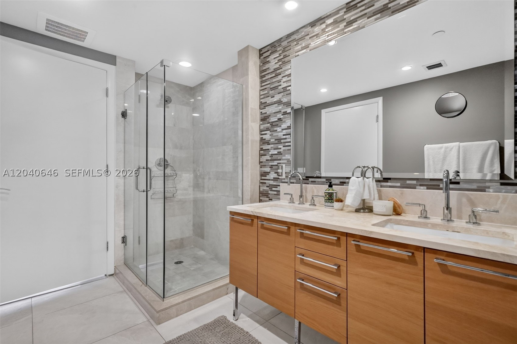 17001 Collins Ave #3402 Sunny Isles Beach, FL 33160